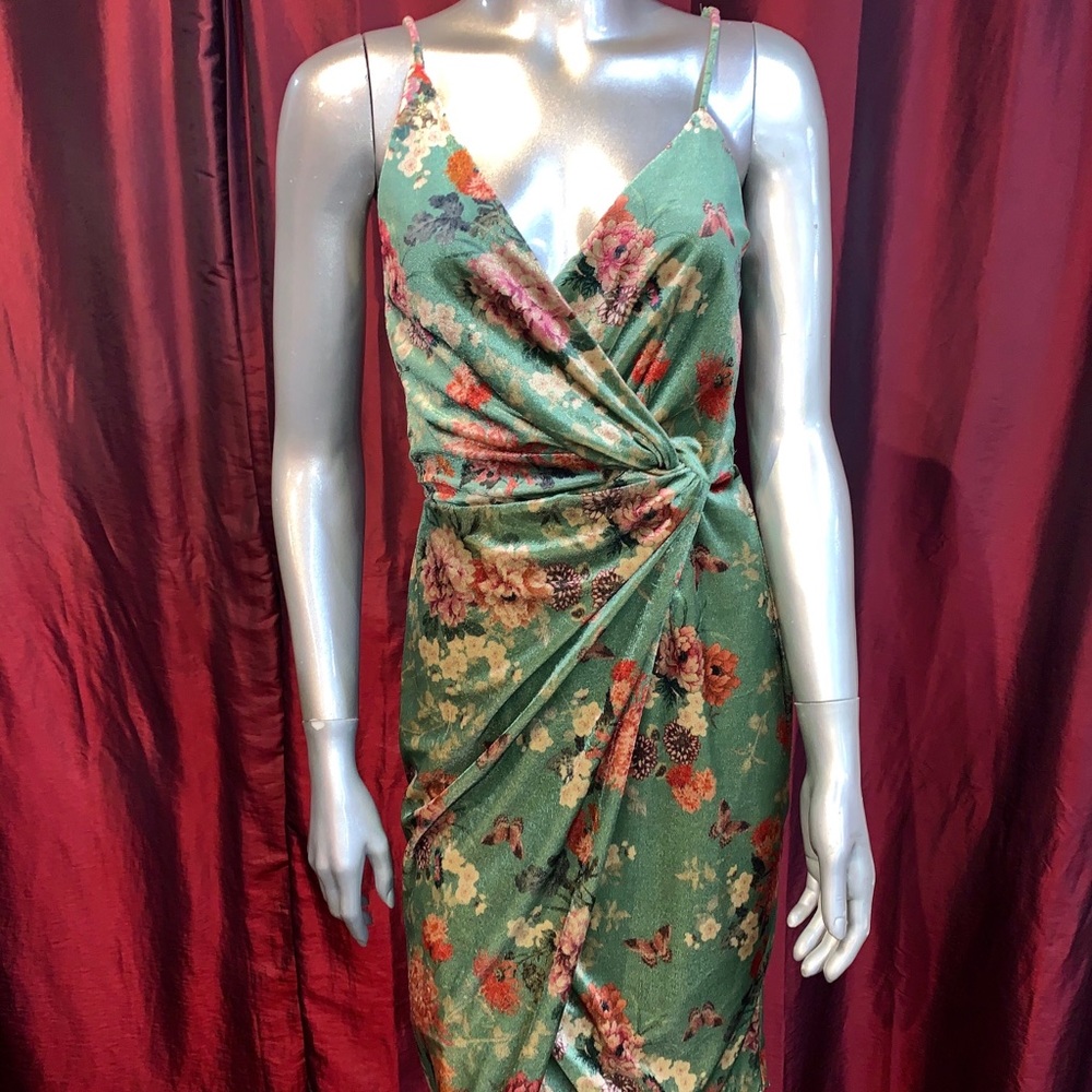 Adelyn Rae velvet floral dress